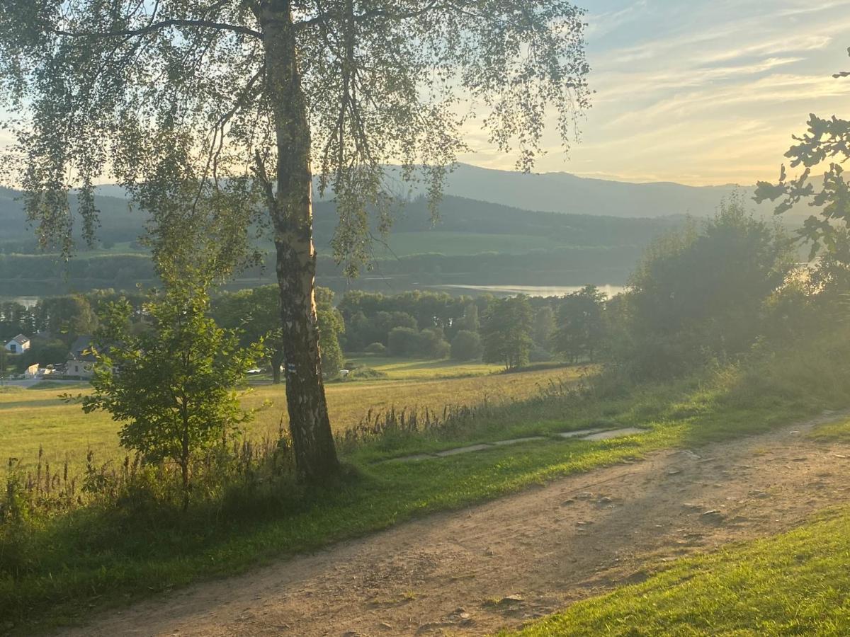 Chata Pod Houbovym Vrchem 2 Horní Planá Exteriör bild