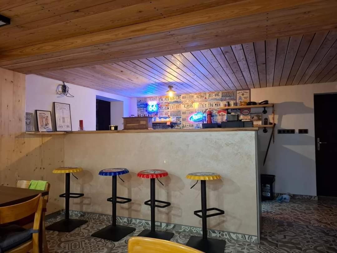 Chata Pod Houbovym Vrchem 2 Horní Planá Exteriör bild
